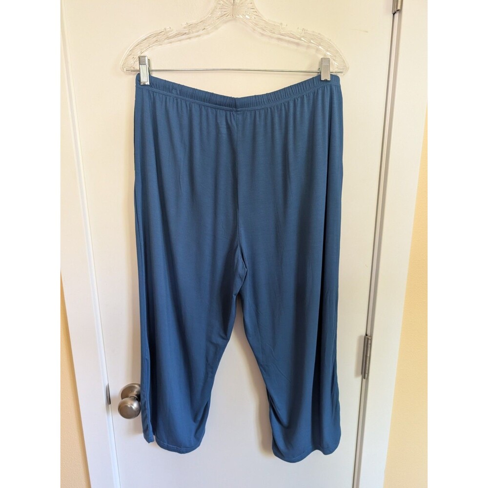 NWT Bamboo Pajama Set 2 Pc. Womens Large Blue Capri Pants Short Sleeve Top Soft - Picture 4 of 8